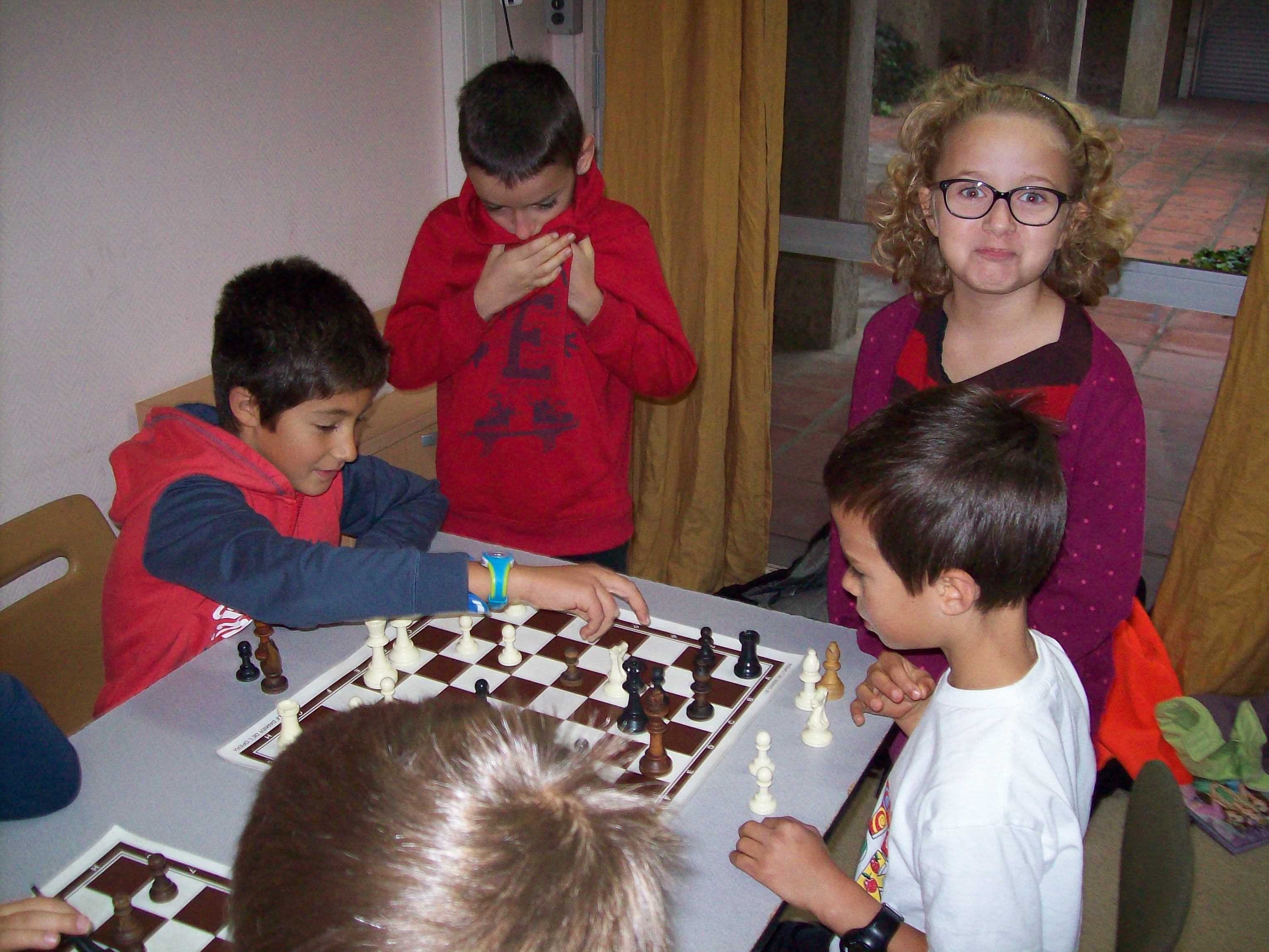 Stage de jeu d'échecs